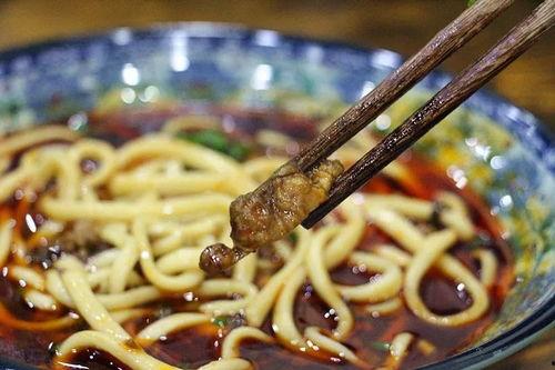 不用火的网红面馆,网红面馆的独特魅力体验